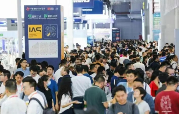 興千田亮相2025華南工博會12 興千田亮相2025華南工博會12