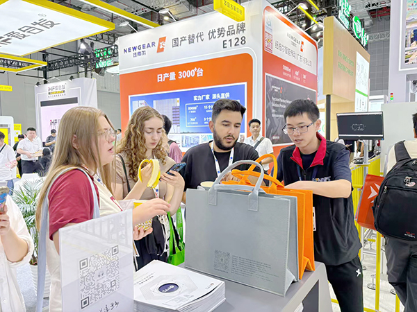 興千田上海工博會4